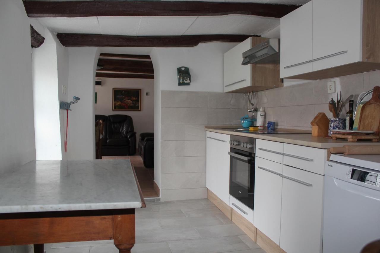 Das Blaue Haus Guesthouse - Kovacshida Ngoại thất bức ảnh
